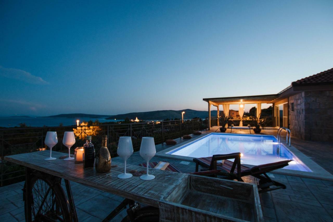 Вилла Capri House Сегет-Враница Экстерьер фото