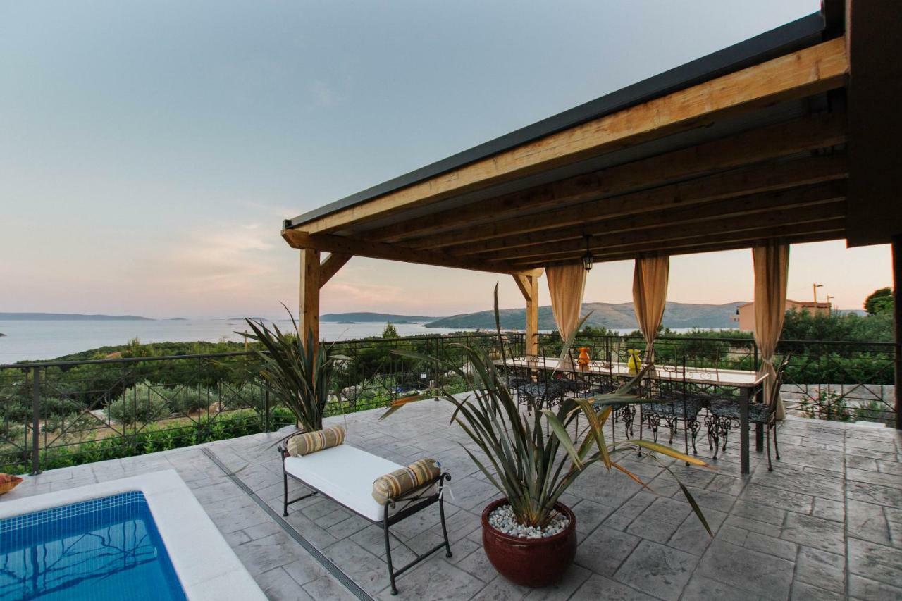 Вилла Capri House Сегет-Враница Экстерьер фото